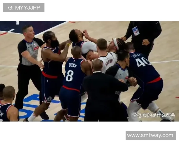 17-18赛季勇士队与快船队激战回顾:巅峰对决与精彩瞬间解析 17-18赛季勇士队与快船队激战回顾:巅峰对决与精彩瞬间解析