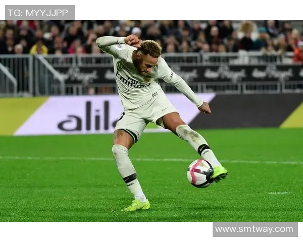 巴黎与波尔多激战在即球队状态与战术分析引发关注